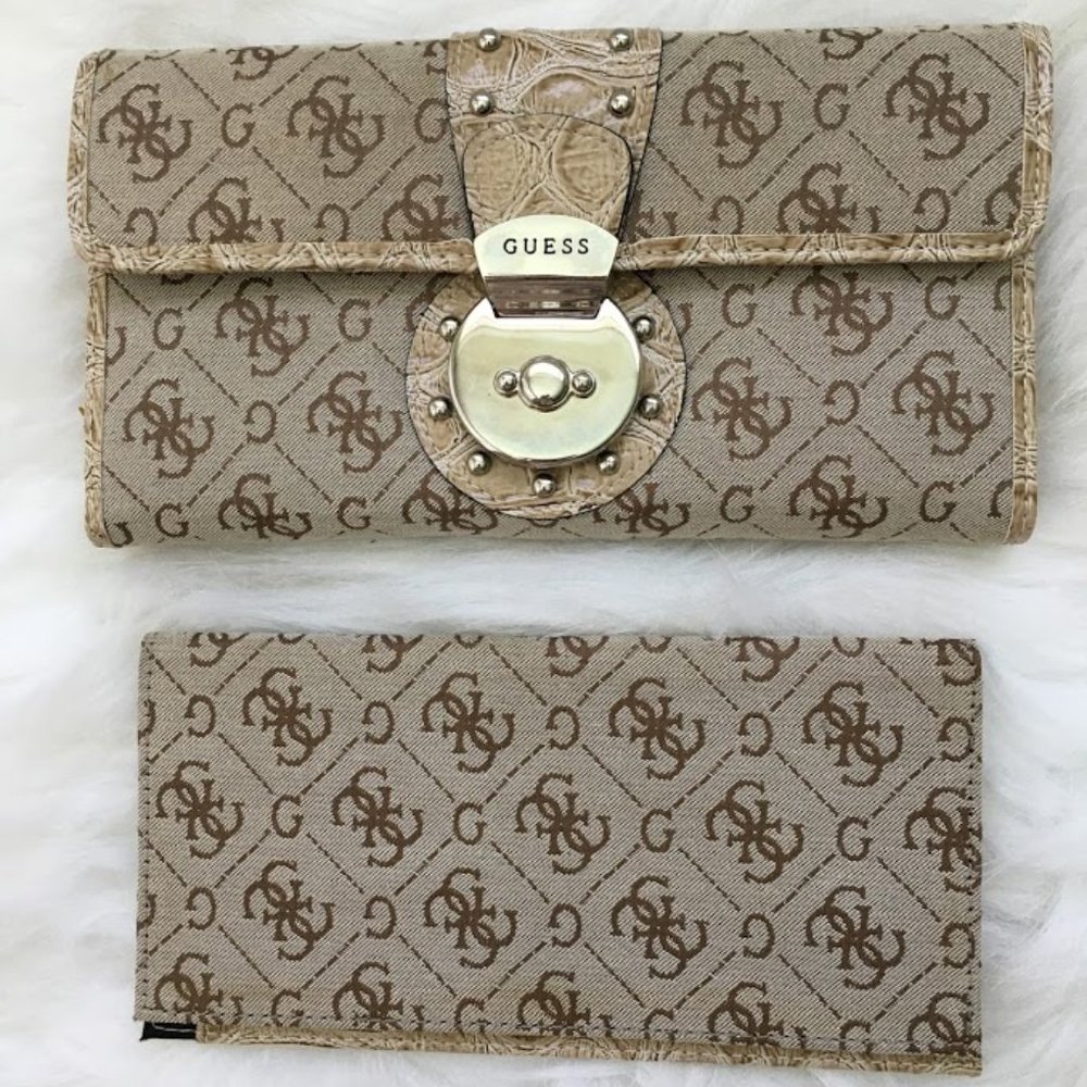 Guess Wallet Checkbook combination